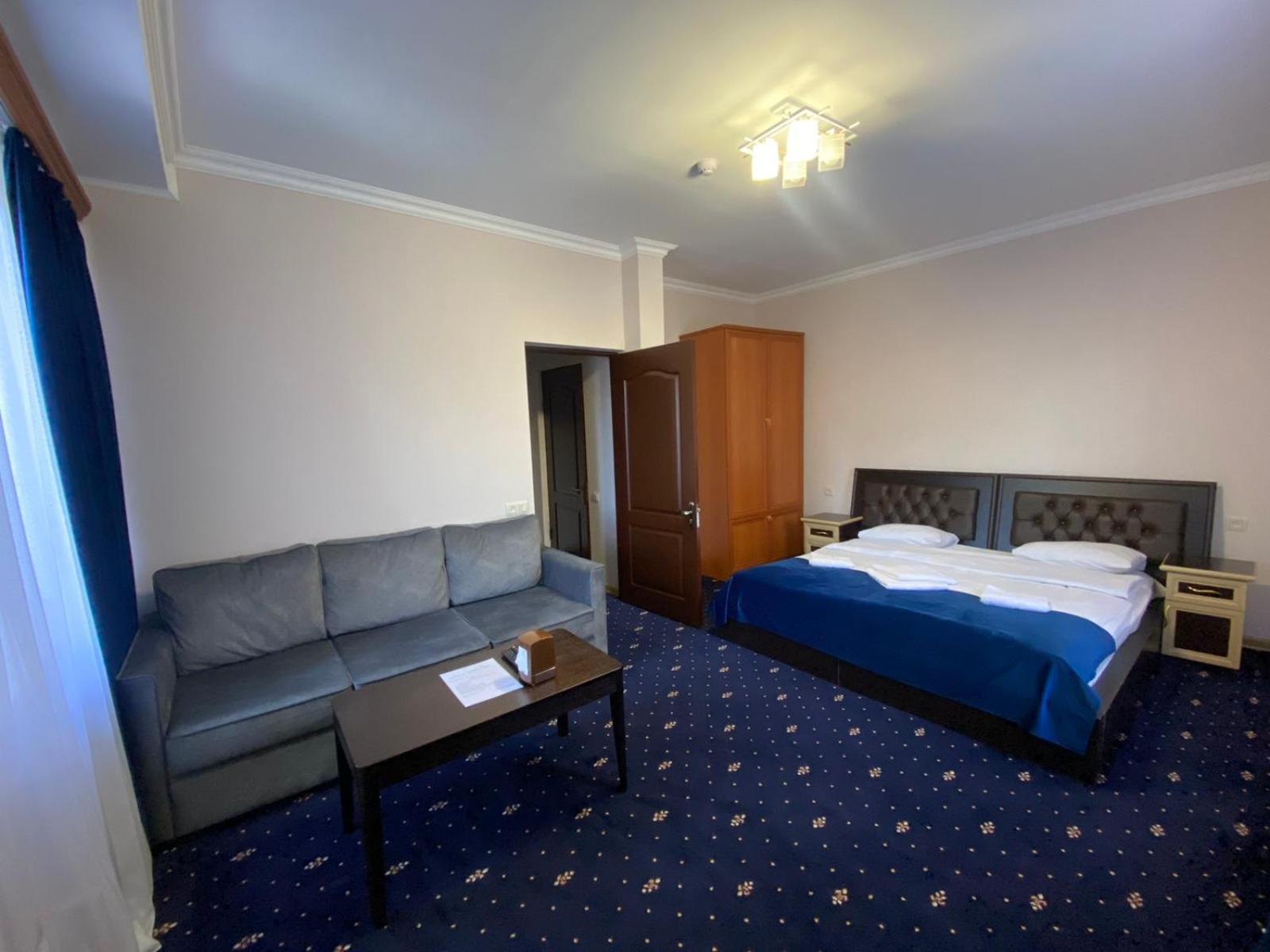 Hotel - Saya Tsaghkadzor Exteriör bild