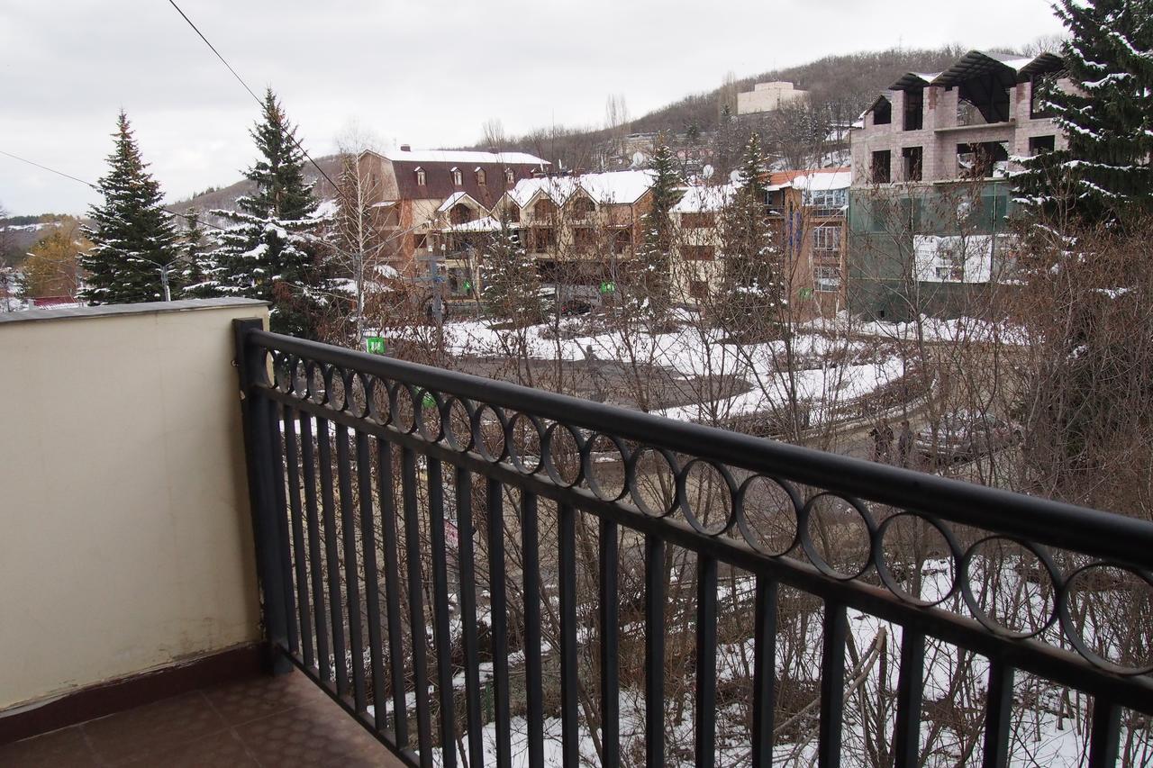 Hotel - Saya Tsaghkadzor Exteriör bild